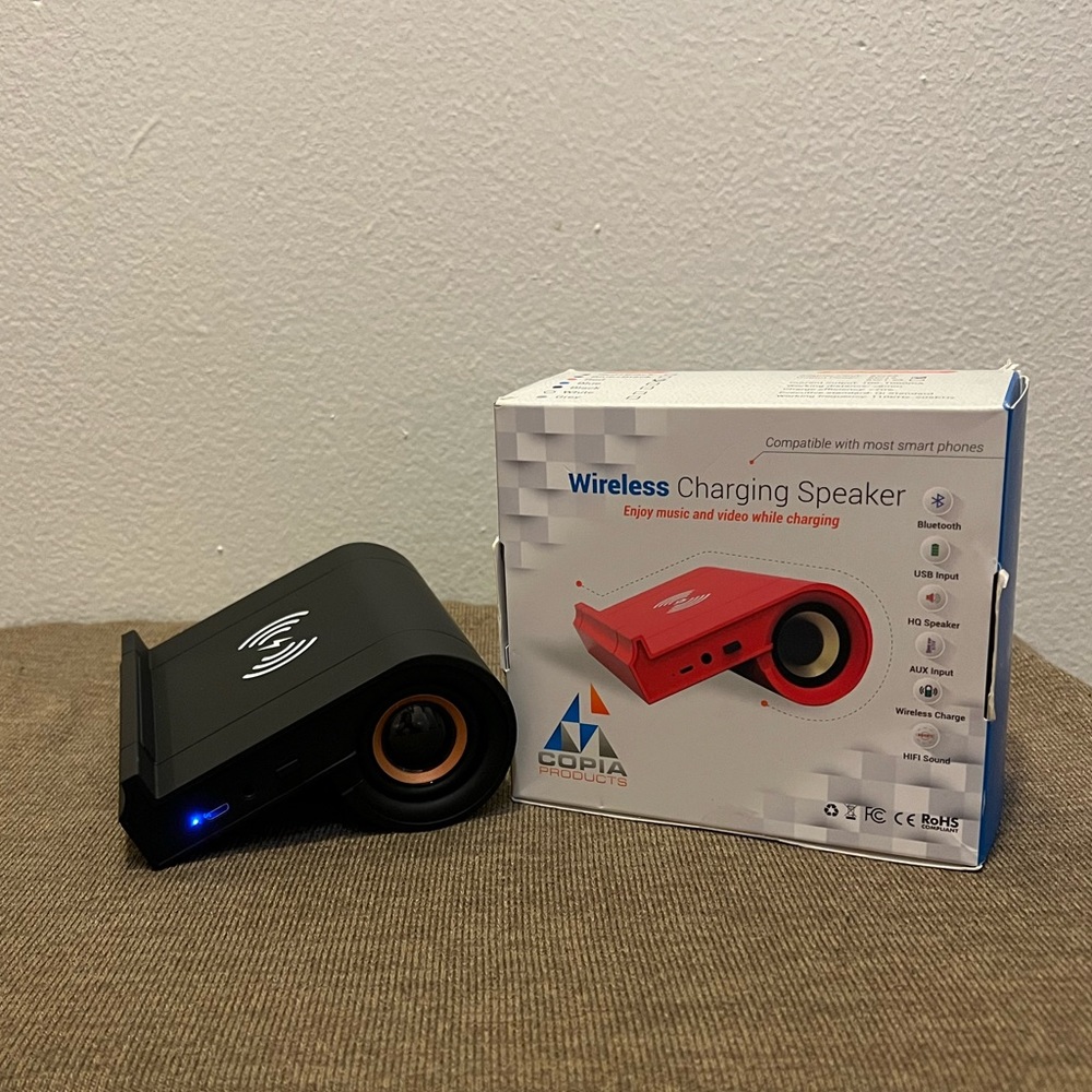 Bluetooth Speaker with Wireless Charging